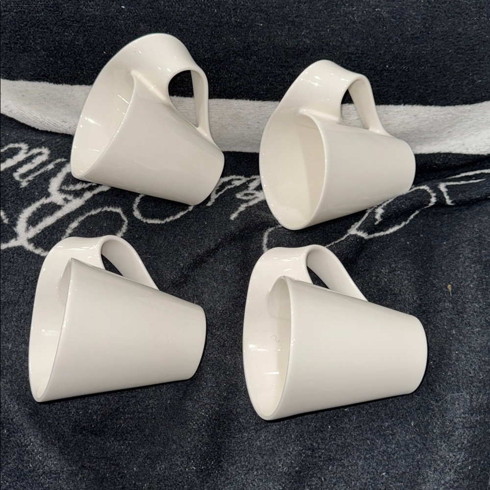 New Villerory & Boch Coffee Mugs Set of 4